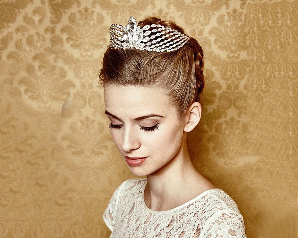 The Story Behind “The Rising Star” Opera Ball Tiara by Marie Boltenstern - boltenstern