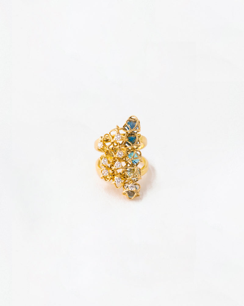 Embrace Couture Ring Wave